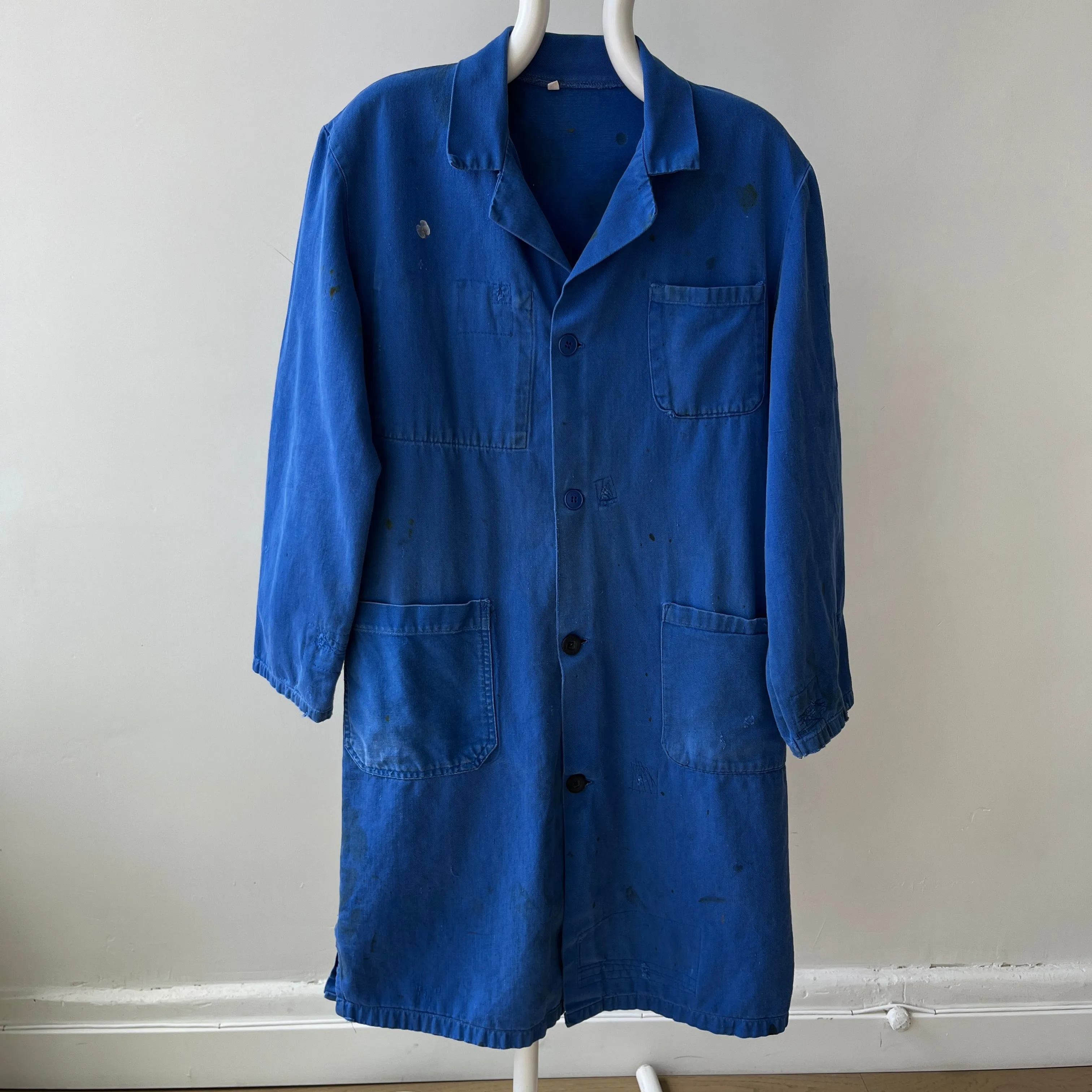 1970s French Chore Duster - A Hot Mess