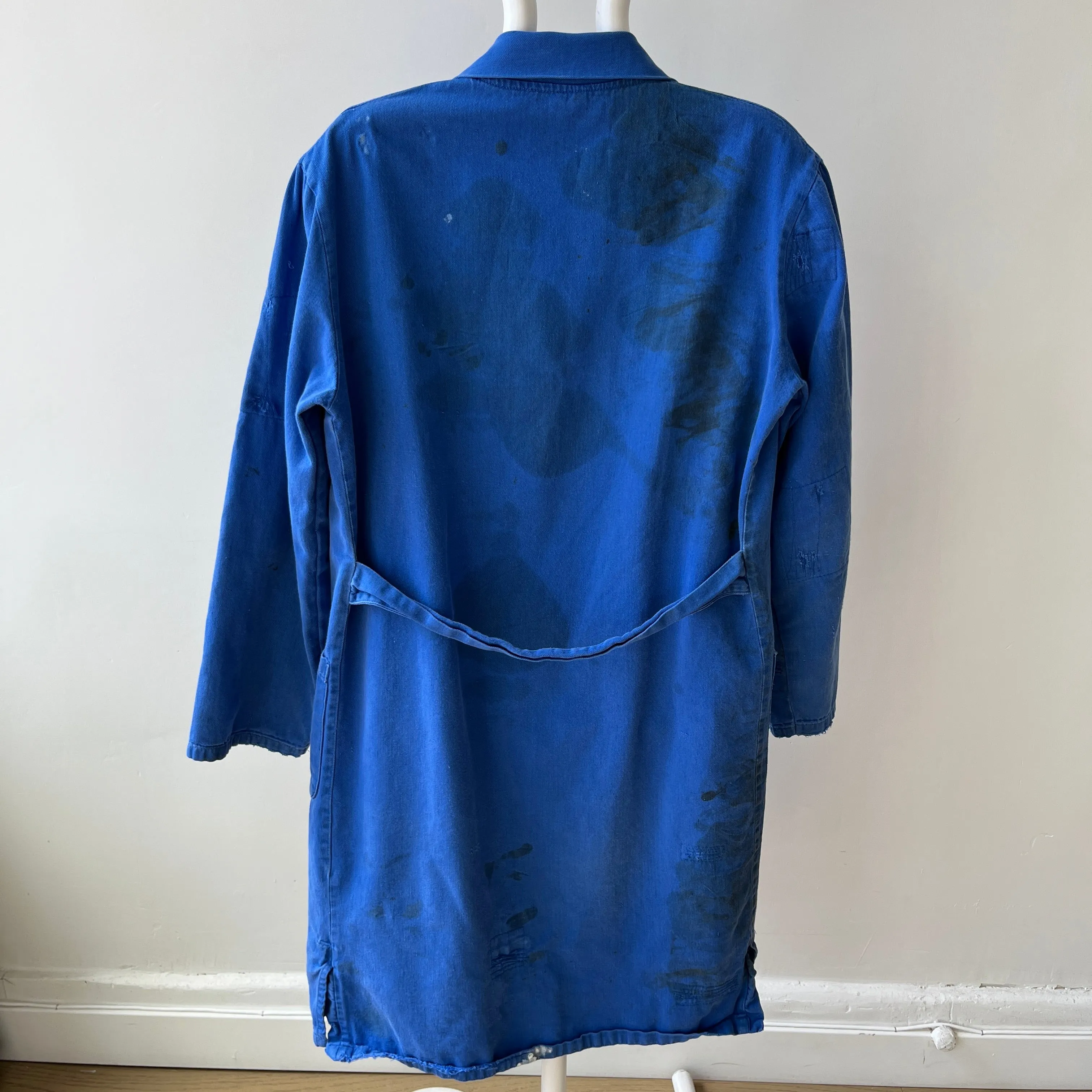 1970s French Chore Duster - A Hot Mess