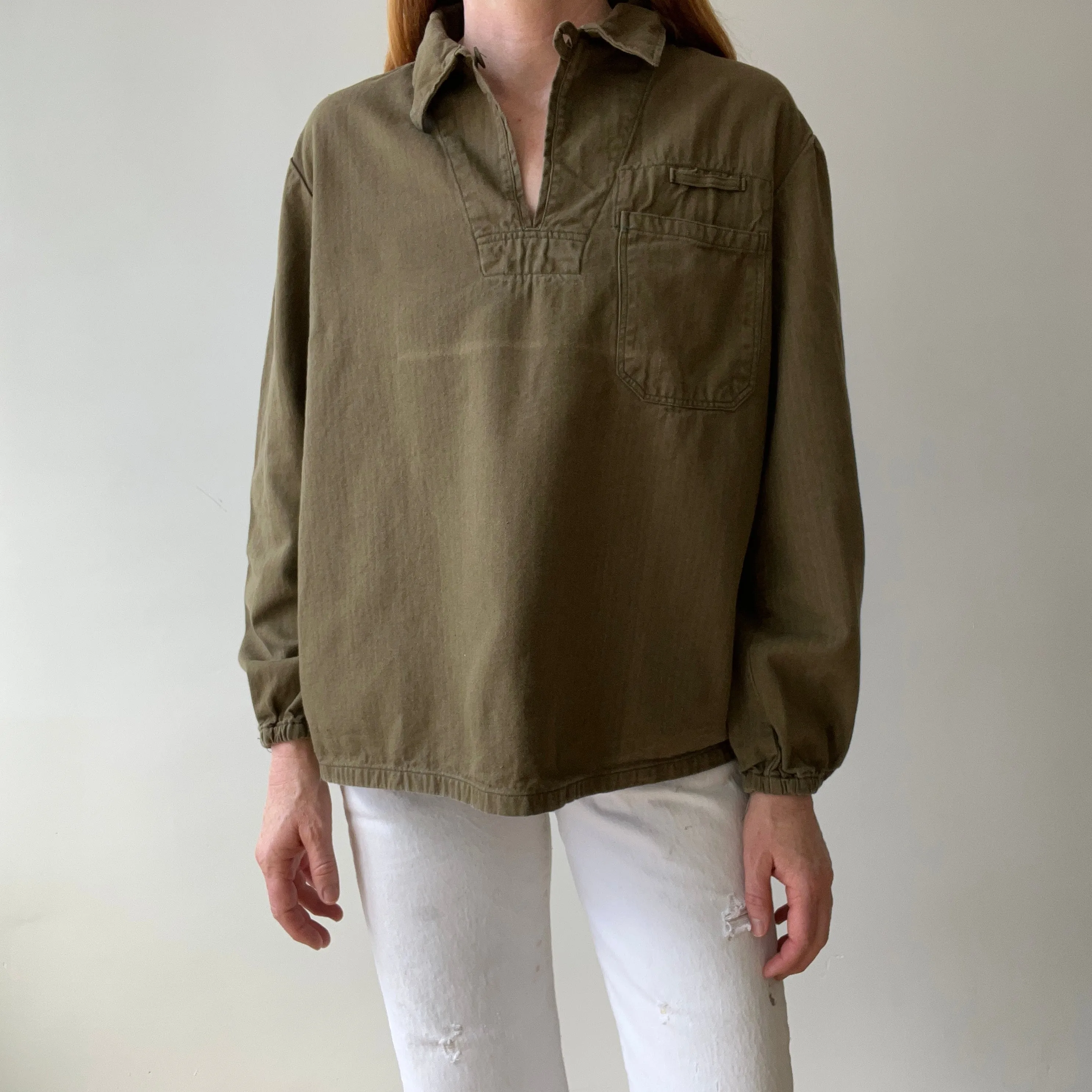 1970s HBT Olive Green Cotton Pullover Top with a Single Button