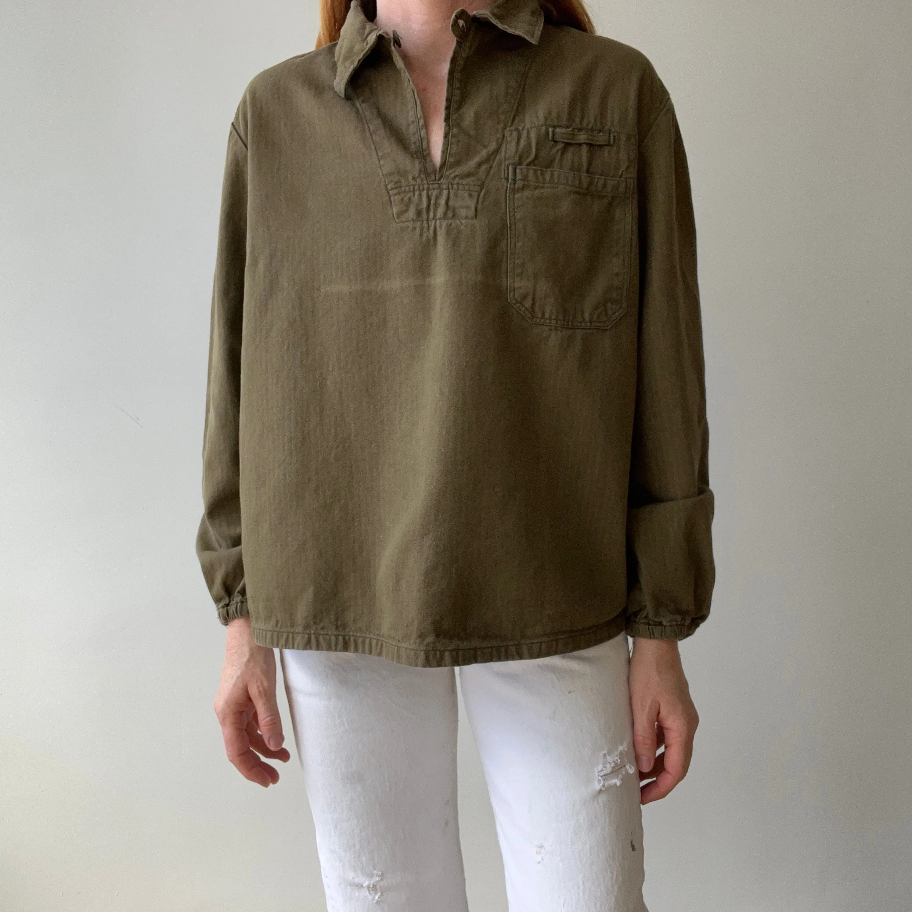 1970s HBT Olive Green Cotton Pullover Top with a Single Button