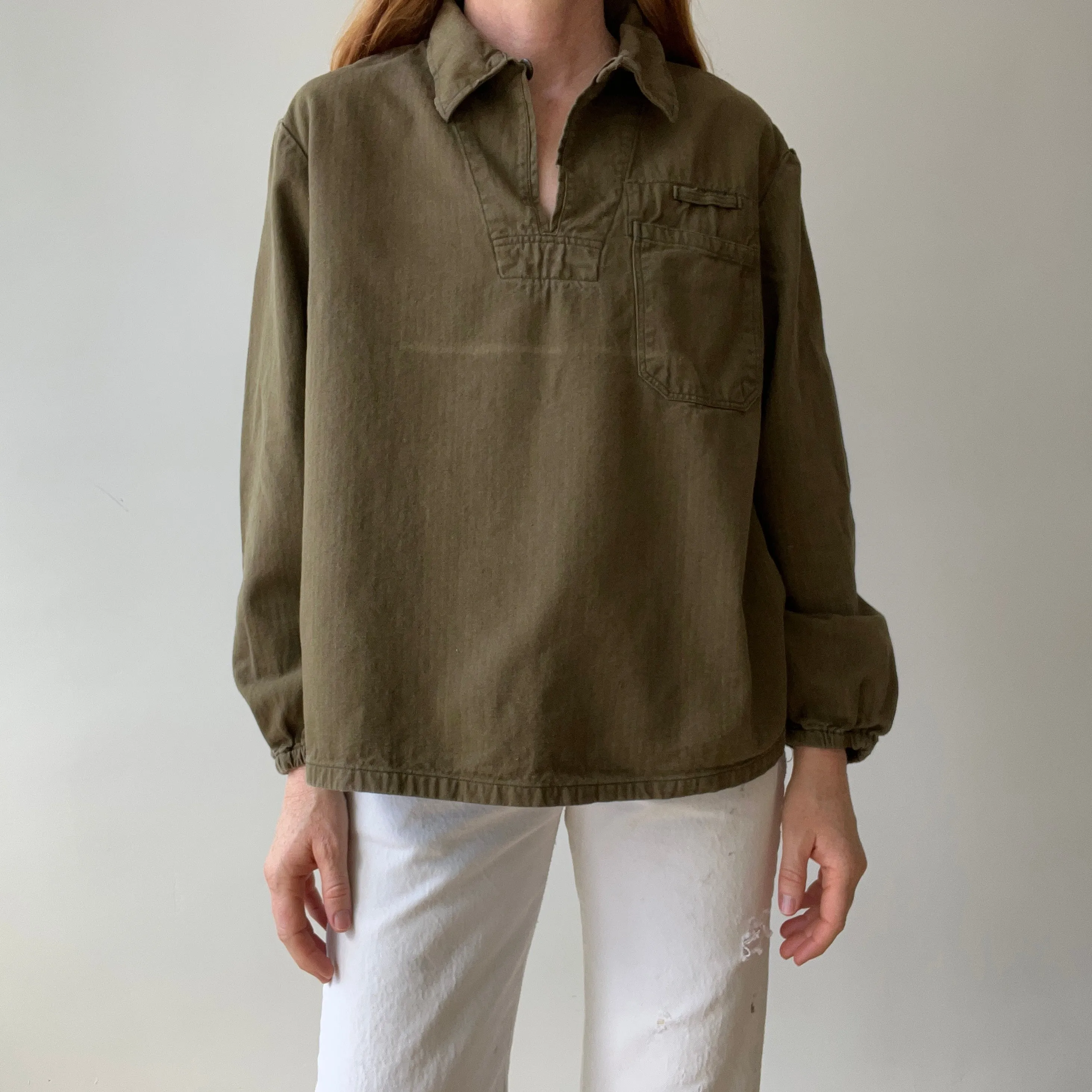 1970s HBT Olive Green Cotton Pullover Top with a Single Button