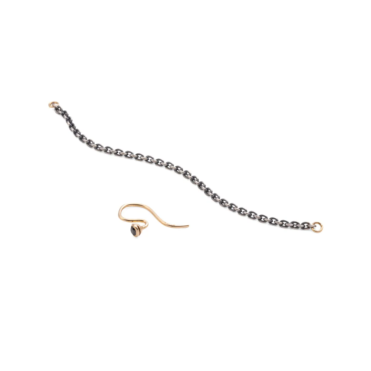 "Drosera"  Black Diamond Chain Earinng