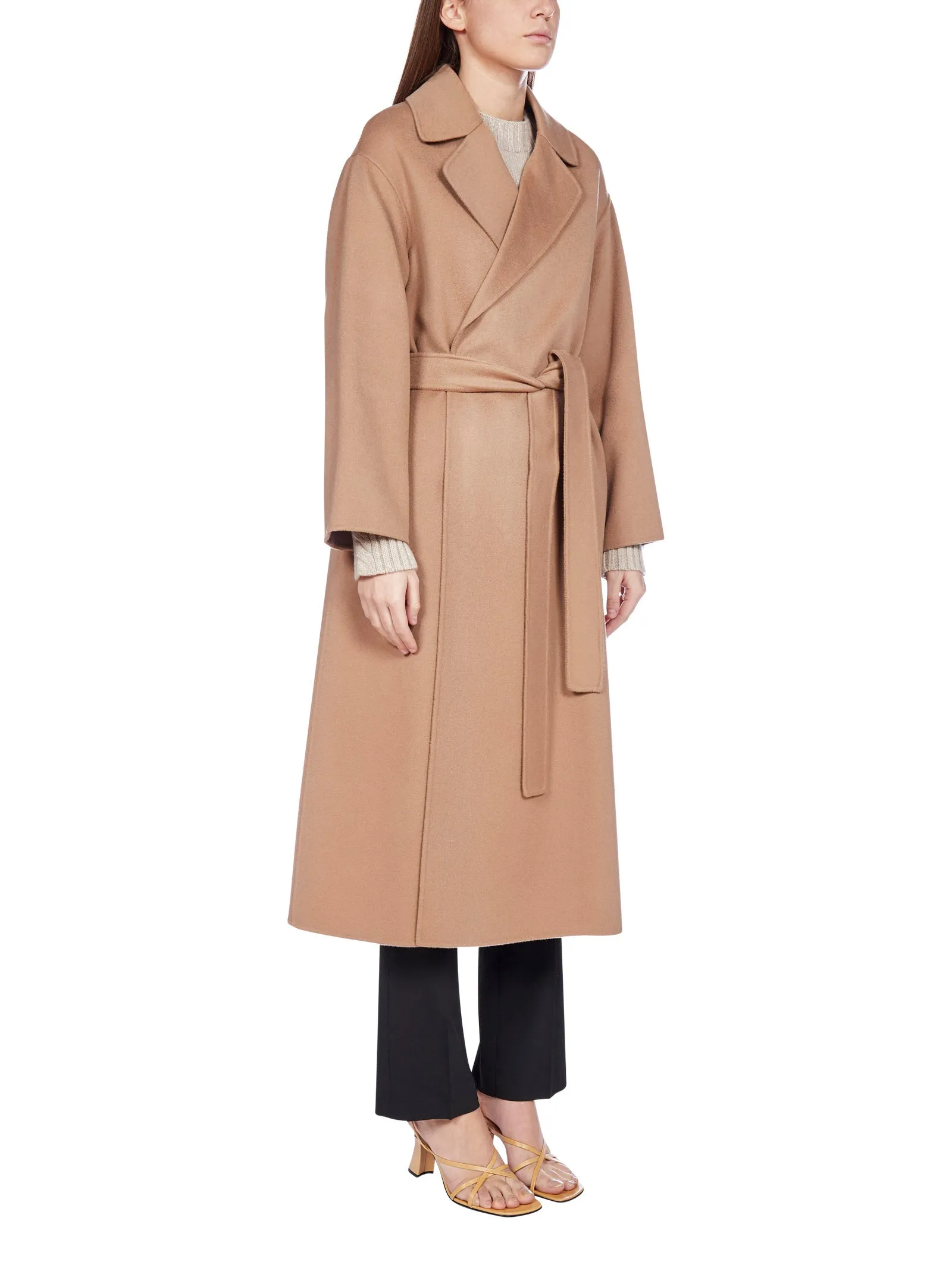 Elegant S Max Mara Elena Wool Wrap Coat in Classic Camel Color