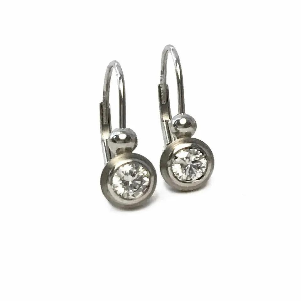 Series 8 | Simplicity Double Bezel, Lever Back Earrings in Platinum   Dia.